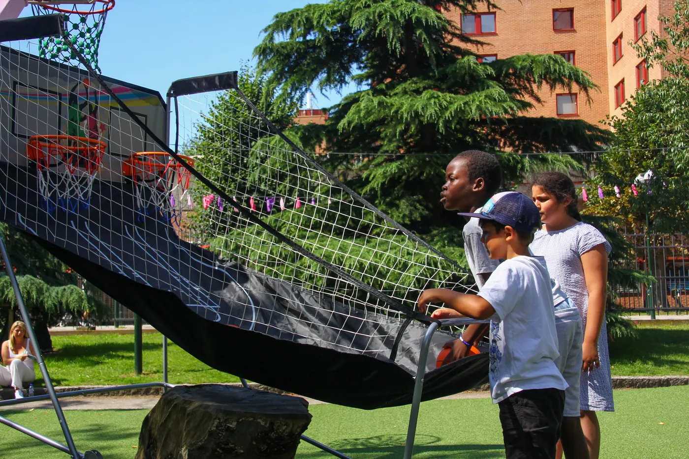 Out of Africa i Folkets Park
